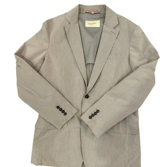 Burberry Men's Light Blue barely there Pinstripe Blazer Size Large - Picture 2 of 6
